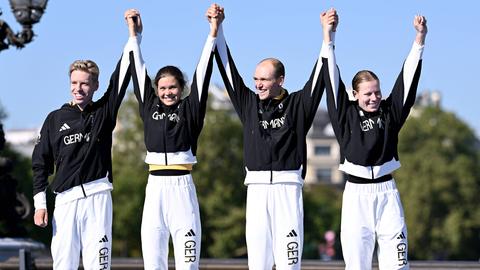 Die deutsche Triathlon-Mixed-Staffel konnte sich die Goldmedaille sicher.