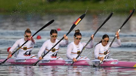 Der deutsche Kajak-Vierer: Paulina Paszek (von rechts), Jule Hake, Pauline Jagsch und die Kasselerin Sarah Brüßler