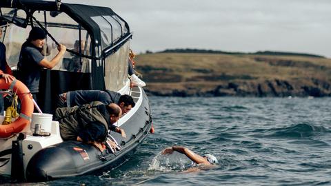 Extremschwimmerin Nathalie Pohl im Nordkanal