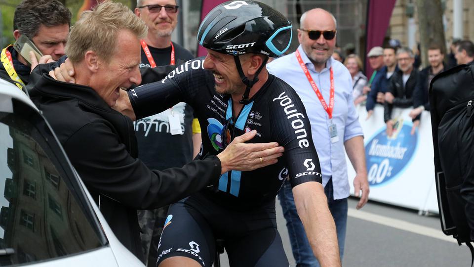 EschbornFrankfurt 2024 Alle News zum Radrennen am 1. Mai hessenschau.de