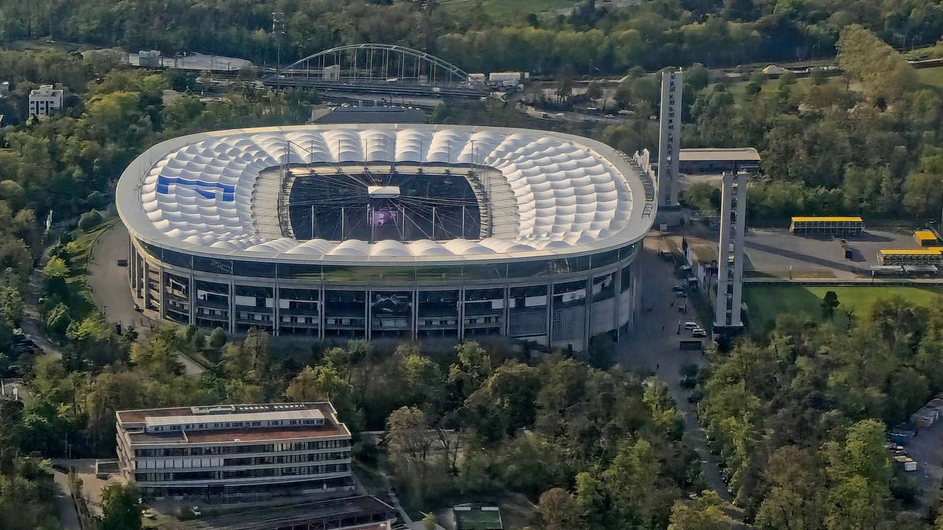 Wie-hei-t-das-Waldstadion-in-Frankfurt-eigentlich-richtig-Historiker-recherchiert