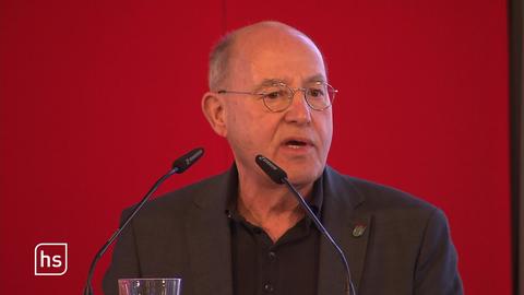 Gregor Gysi am Rednerpult