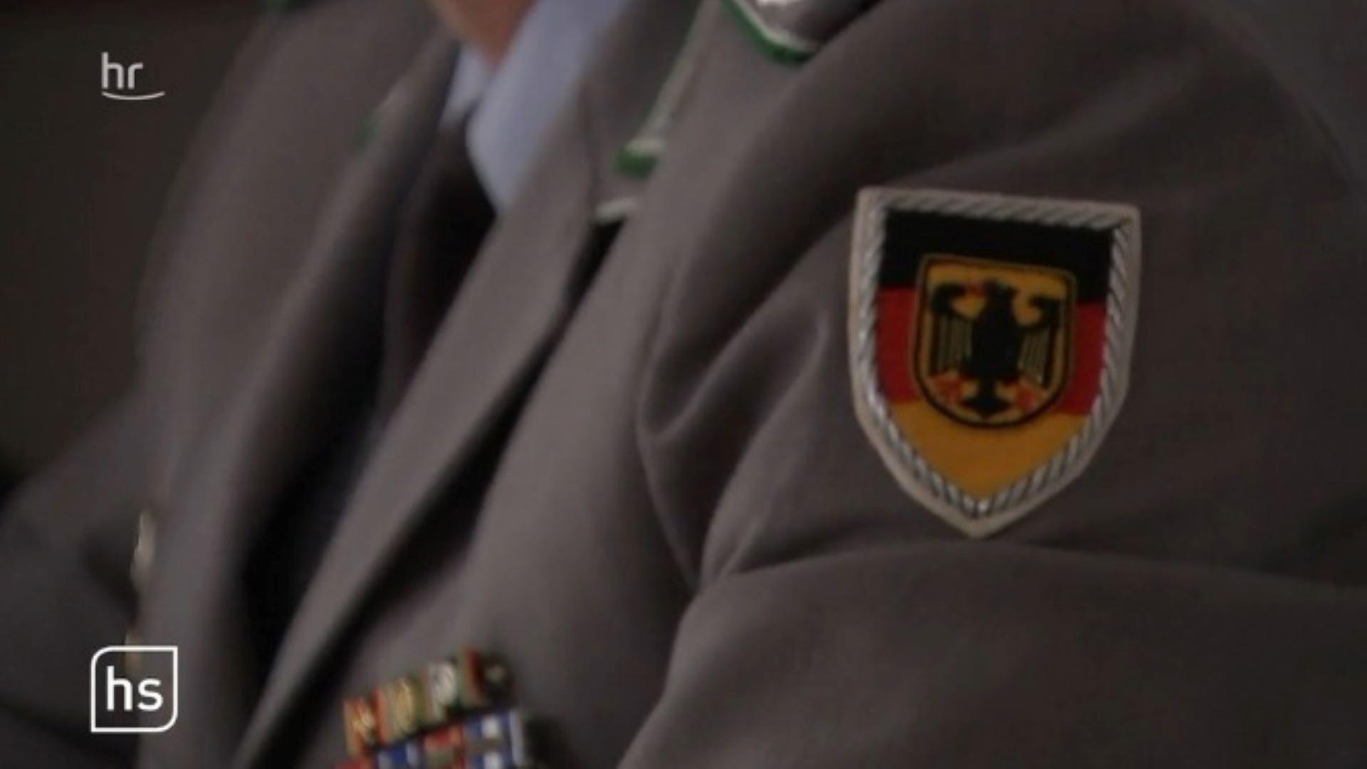 Bundeswehr Sucht Freiwillige Für Heimatschutzregiment In Hessen - Video ...