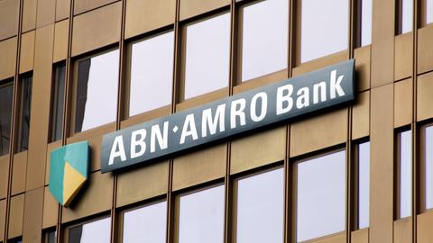 Fassade der Frankfurter Niederlassung der ABN Amro Bank
